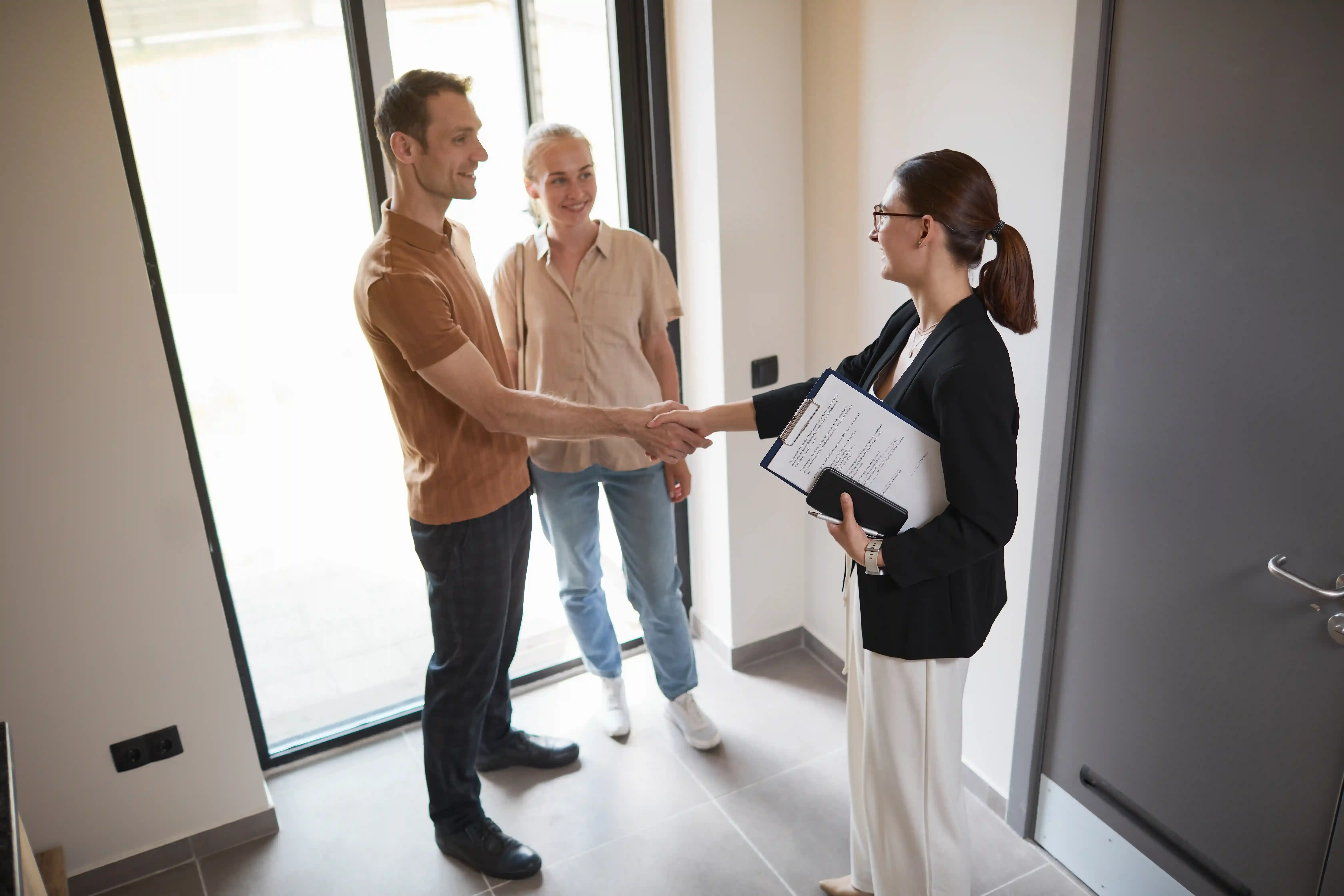 Komu Homes service: Leasing